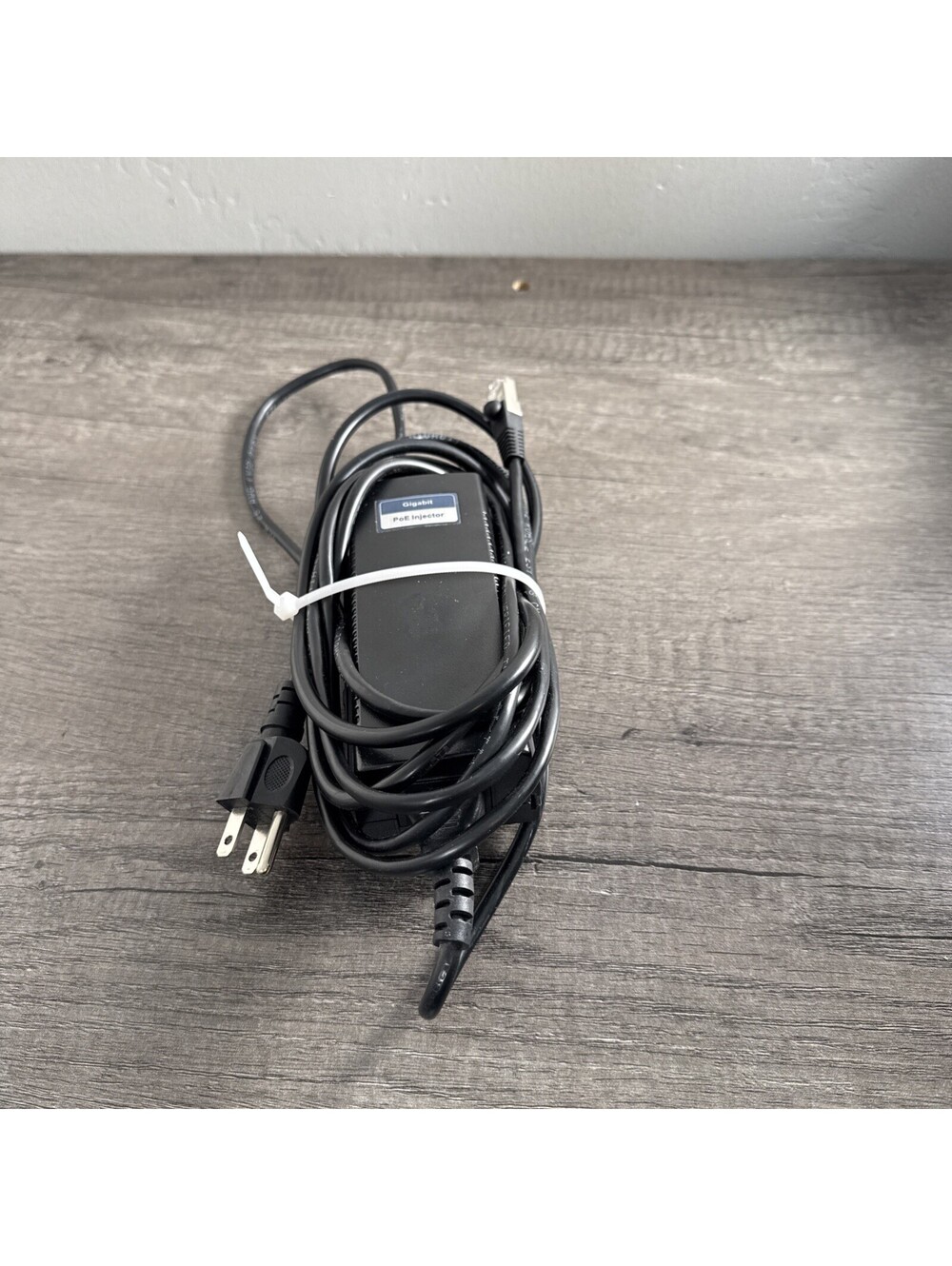 Gigabit Active PoE PSE802G Injector 48V 30W 5-POE-INJCT-48 Power Over Ethernet